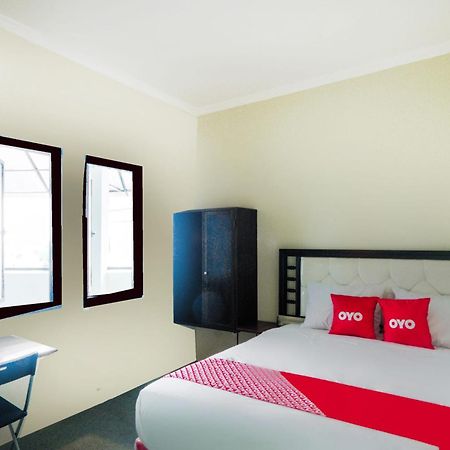 Super Oyo 3354 Homia Residence Mencil Exterior foto